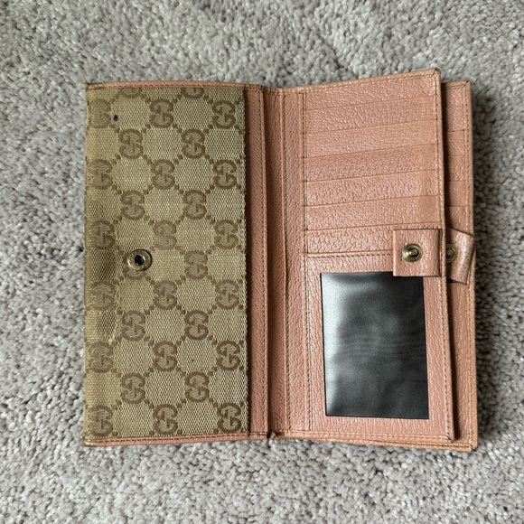 Gucci Monogram Wallet - Picture 3 of 12